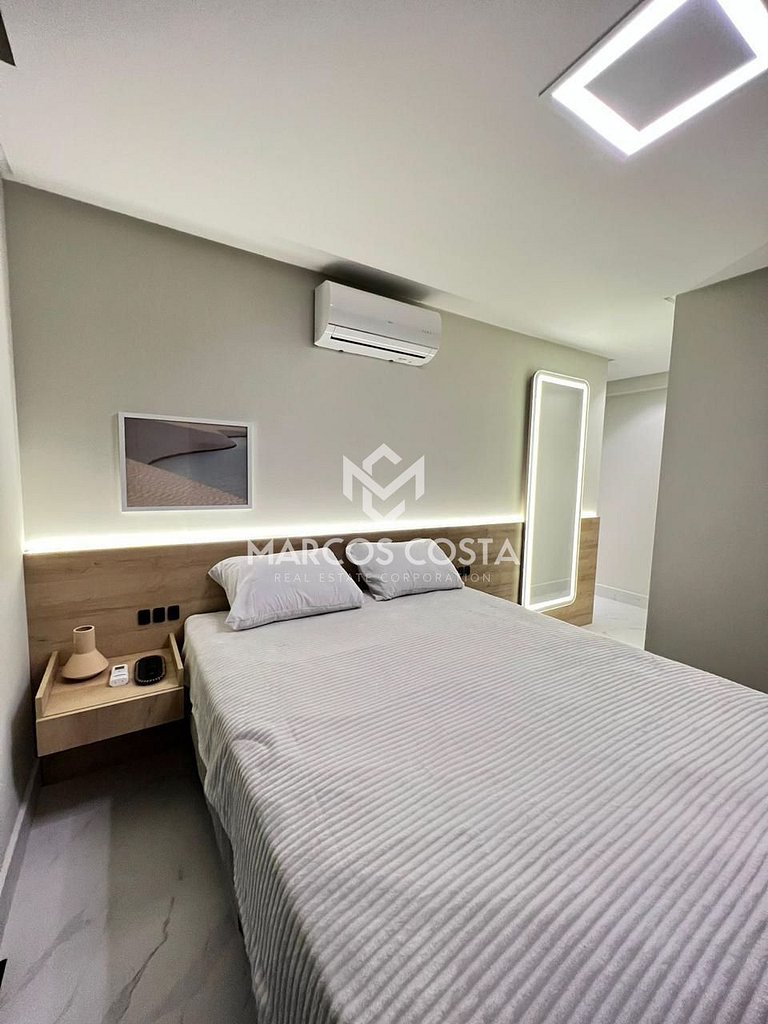 Apto de 02 dormitórios com piscina