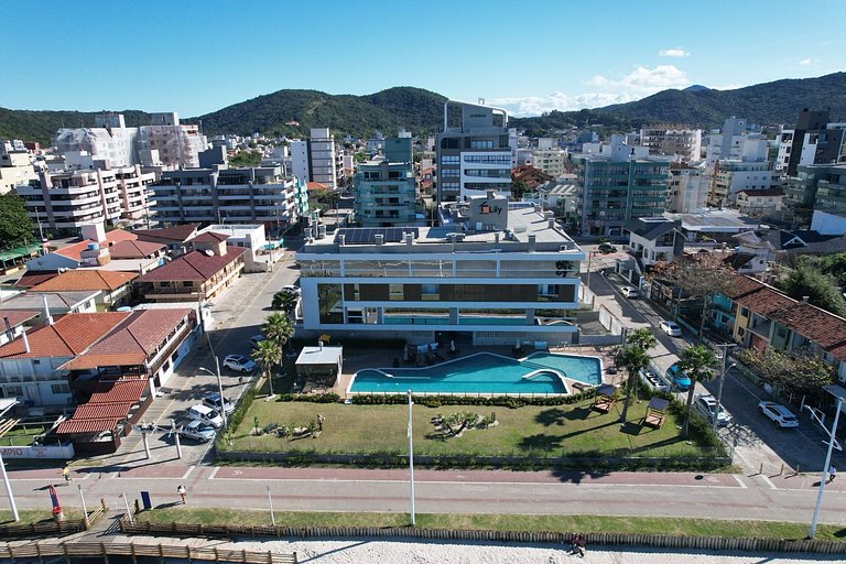 Residencial Solar do Atlântico, Bombas